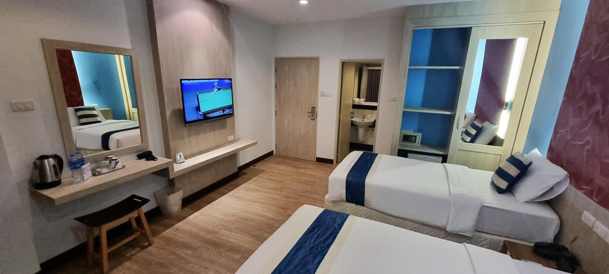 Icheck Inn Chill Patong Extérieur photo